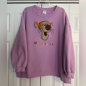 Walt Disney World Lavender embroidered Tigger sweatshirt 2x